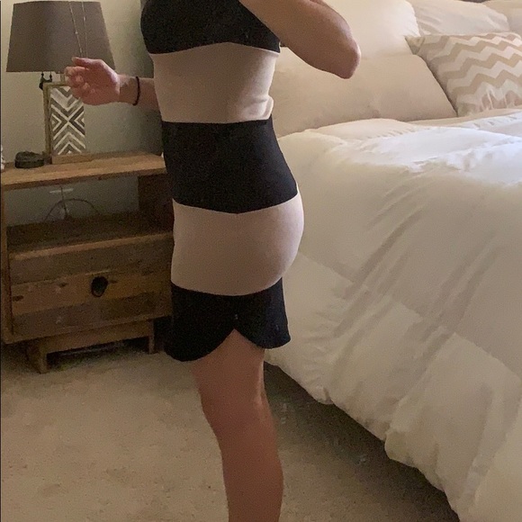 Tan and black bodycon dress - Picture 6 of 6